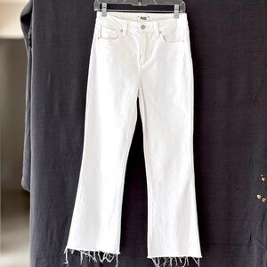 PAIGE Laurel Canyon Cropped White Jeans size 26